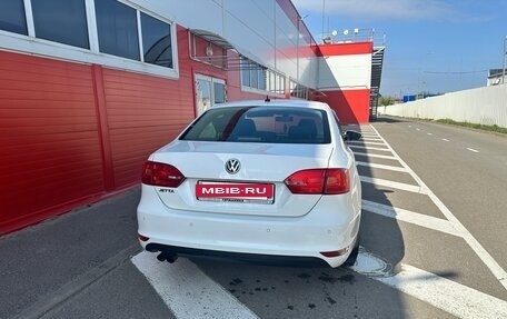 Volkswagen Jetta VI, 2013 год, 989 000 рублей, 23 фотография