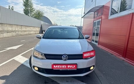 Volkswagen Jetta VI, 2013 год, 989 000 рублей, 29 фотография