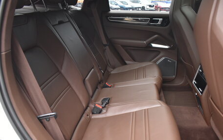 Porsche Cayenne III, 2019 год, 14 000 000 рублей, 20 фотография