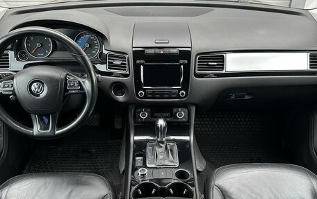 Volkswagen Touareg III, 2011 год, 2 050 000 рублей, 10 фотография