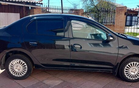 Renault Logan II, 2015 год, 720 000 рублей, 3 фотография