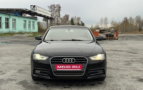 Audi A4, 2013 год, 550 000 рублей, 2 фотография