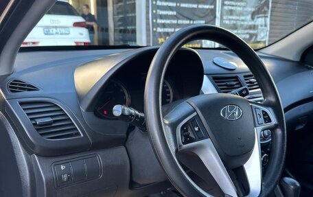 Hyundai Solaris II рестайлинг, 2013 год, 1 100 000 рублей, 8 фотография