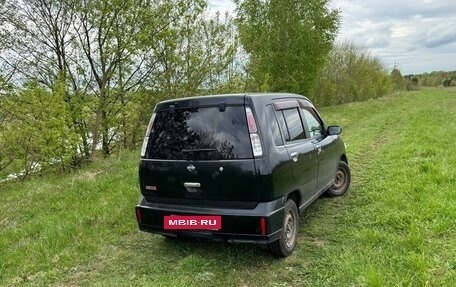 Nissan Cube II, 2002 год, 265 000 рублей, 3 фотография