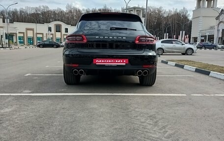 Porsche Macan I рестайлинг, 2016 год, 3 850 000 рублей, 2 фотография