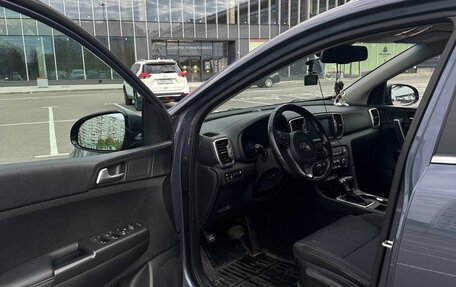 KIA Sportage IV рестайлинг, 2017 год, 2 050 000 рублей, 10 фотография