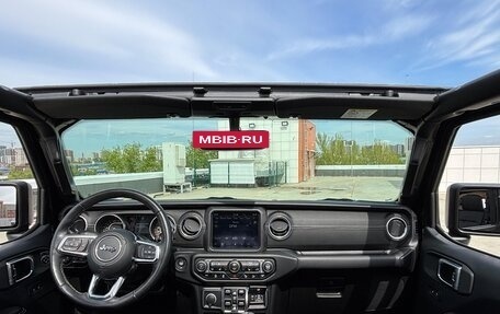 Jeep Wrangler, 2018 год, 4 370 000 рублей, 15 фотография