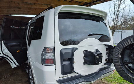 Mitsubishi Pajero IV, 2014 год, 2 550 000 рублей, 4 фотография