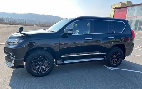 Toyota Land Cruiser Prado 150 рестайлинг 2, 2021 год, 5 500 000 рублей, 13 фотография
