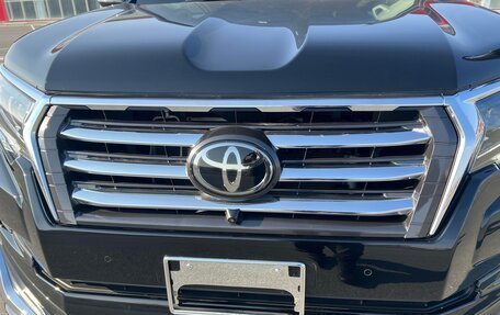 Toyota Land Cruiser Prado 150 рестайлинг 2, 2021 год, 5 500 000 рублей, 16 фотография
