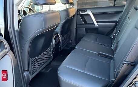 Toyota Land Cruiser Prado 150 рестайлинг 2, 2021 год, 5 500 000 рублей, 22 фотография