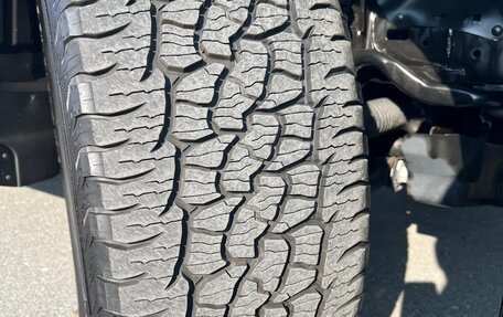 Toyota Land Cruiser Prado 150 рестайлинг 2, 2021 год, 5 500 000 рублей, 39 фотография