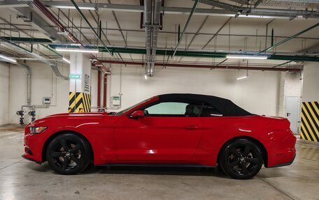 Ford Mustang VI рестайлинг, 2017 год, 3 200 000 рублей, 4 фотография