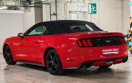 Ford Mustang VI рестайлинг, 2017 год, 3 200 000 рублей, 8 фотография