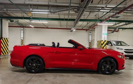 Ford Mustang VI рестайлинг, 2017 год, 3 200 000 рублей, 16 фотография