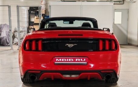 Ford Mustang VI рестайлинг, 2017 год, 3 200 000 рублей, 14 фотография
