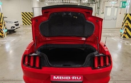 Ford Mustang VI рестайлинг, 2017 год, 3 200 000 рублей, 17 фотография
