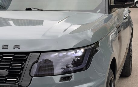 Land Rover Range Rover IV рестайлинг, 2015 год, 5 700 000 рублей, 3 фотография
