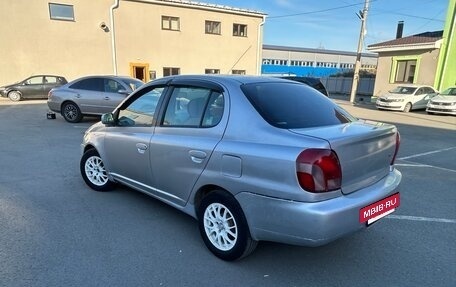 Toyota Platz, 2001 год, 245 000 рублей, 3 фотография