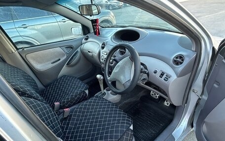 Toyota Platz, 2001 год, 245 000 рублей, 12 фотография
