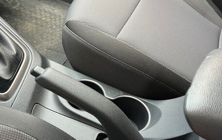 Hyundai Solaris II рестайлинг, 2021 год, 1 700 000 рублей, 12 фотография