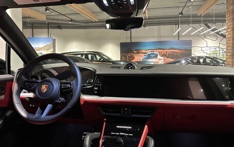 Porsche Cayenne III, 2023 год, 18 750 000 рублей, 2 фотография