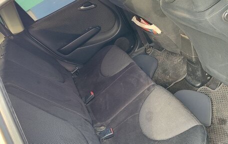 Honda Fit III, 2003 год, 450 000 рублей, 7 фотография