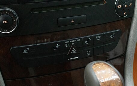 Mercedes-Benz E-Класс, 2004 год, 998 000 рублей, 25 фотография