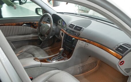 Mercedes-Benz E-Класс, 2004 год, 998 000 рублей, 20 фотография