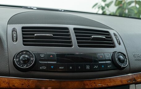 Mercedes-Benz E-Класс, 2004 год, 998 000 рублей, 23 фотография