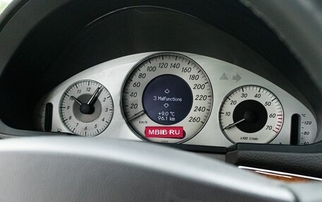 Mercedes-Benz E-Класс, 2004 год, 998 000 рублей, 22 фотография