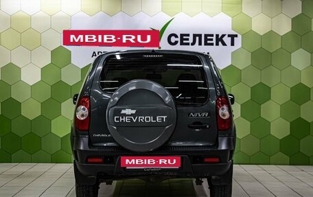 Chevrolet Niva I рестайлинг, 2013 год, 550 000 рублей, 4 фотография