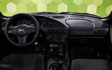 Chevrolet Niva I рестайлинг, 2013 год, 550 000 рублей, 15 фотография