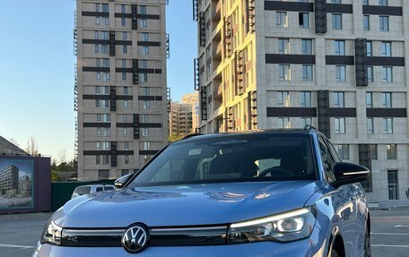 Volkswagen Tiguan, 2024 год, 4 850 000 рублей, 1 фотография
