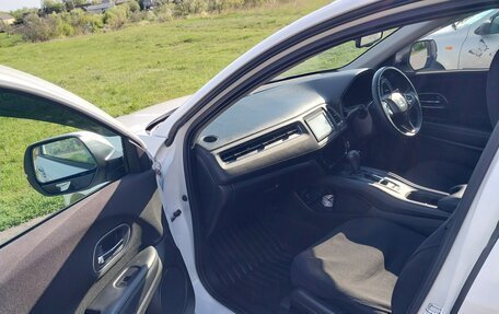 Honda Vezel, 2017 год, 1 777 000 рублей, 6 фотография
