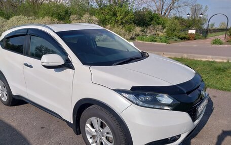 Honda Vezel, 2017 год, 1 777 000 рублей, 13 фотография