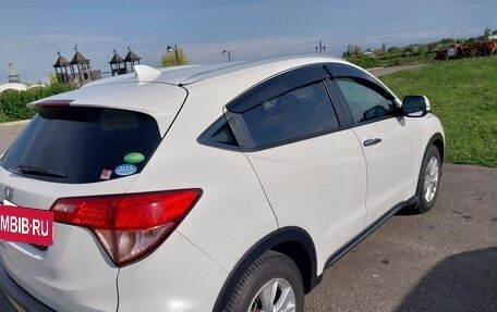 Honda Vezel, 2017 год, 1 777 000 рублей, 12 фотография