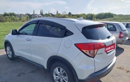 Honda Vezel, 2017 год, 1 777 000 рублей, 15 фотография