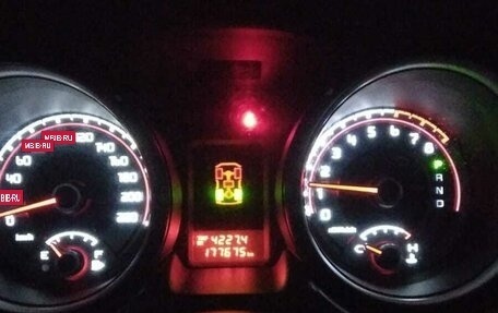 Mitsubishi Pajero IV, 2011 год, 2 100 000 рублей, 9 фотография