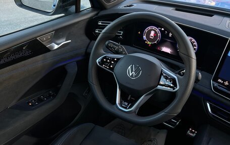 Volkswagen Tiguan, 2024 год, 4 850 000 рублей, 14 фотография