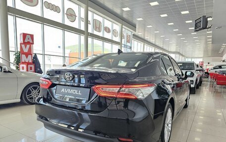 Toyota Camry, 2020 год, 3 145 000 рублей, 10 фотография