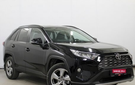 Toyota RAV4, 2019 год, 3 180 000 рублей, 3 фотография