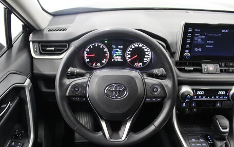 Toyota RAV4, 2019 год, 3 180 000 рублей, 8 фотография