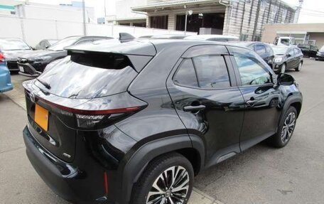 Toyota Yaris Cross, 2022 год, 1 311 000 рублей, 5 фотография