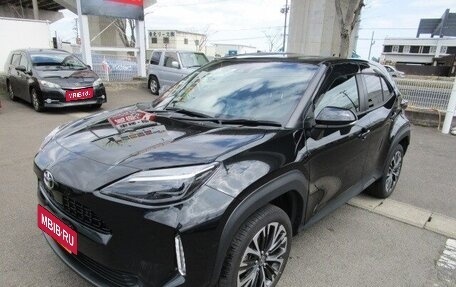 Toyota Yaris Cross, 2022 год, 1 311 000 рублей, 2 фотография