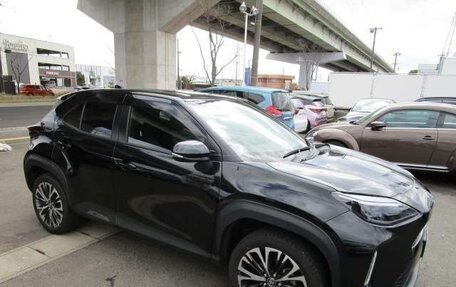 Toyota Yaris Cross, 2022 год, 1 311 000 рублей, 7 фотография
