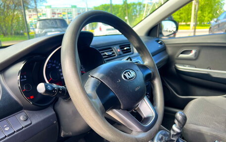 KIA Rio III рестайлинг, 2014 год, 980 000 рублей, 17 фотография