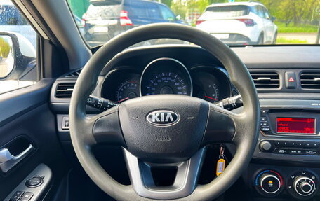 KIA Rio III рестайлинг, 2014 год, 980 000 рублей, 18 фотография