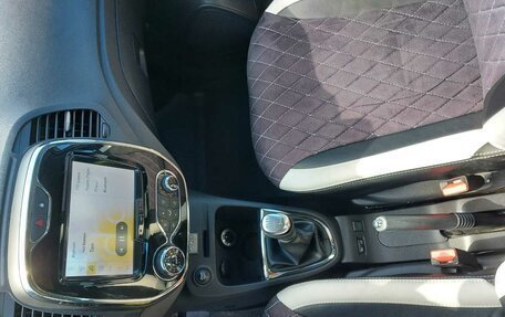Renault Kaptur I рестайлинг, 2020 год, 2 000 000 рублей, 8 фотография