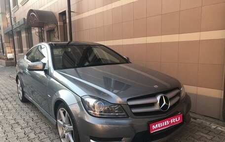 Mercedes-Benz C-Класс, 2012 год, 2 700 000 рублей, 1 фотография